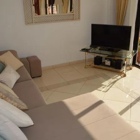 3 Bedroom With Stunning Views K302 Apartamento *